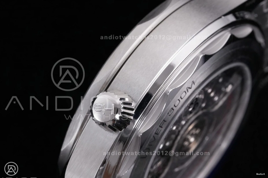 Ceramic Green V4 On Dial 1:1 Bracelet 8800 Edition Super Seamaster Green Bezel Asian Clone SS 300M Diver VSF Best 1222